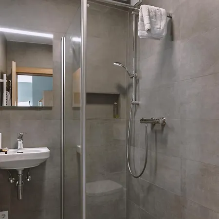 Louis Mueller Hotel 3*